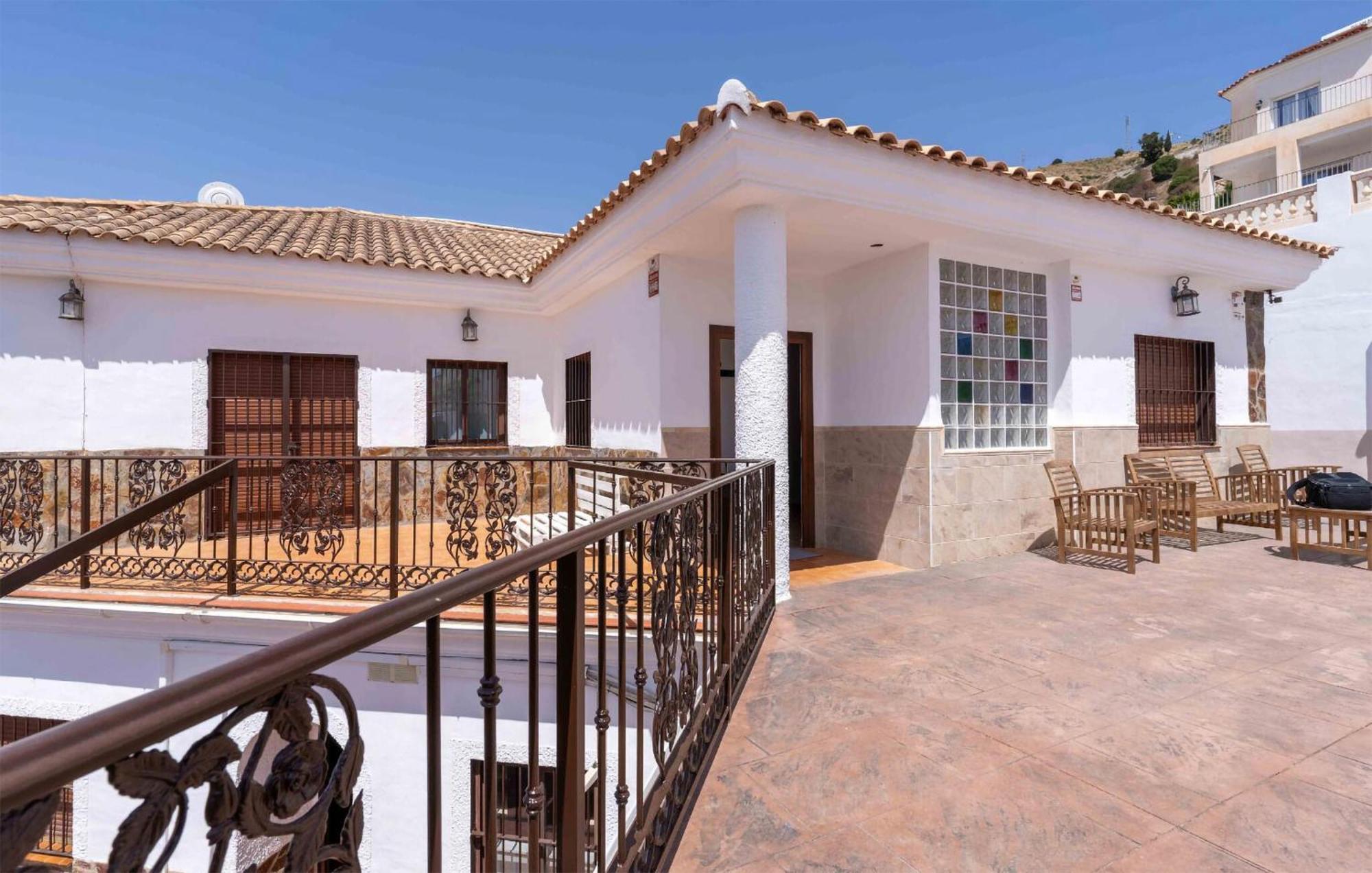 Lovely Home In Benalmadena With Kitchen Exterior photo